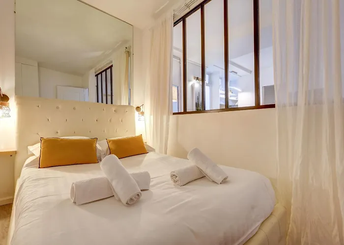2 Bedroom In The Heart Of Le Marais