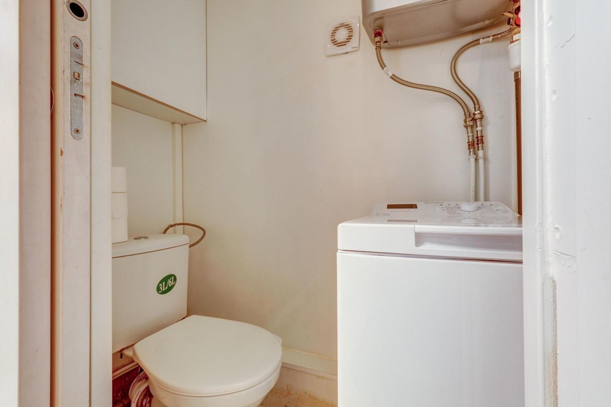 2 Bedroom In The Heart Of Le Marais Apartment Paris