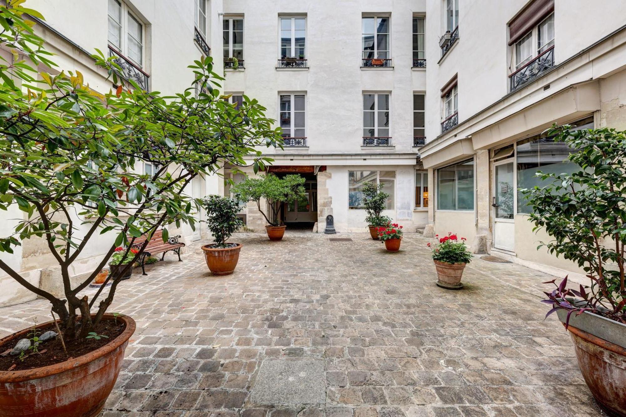 2 Bedroom In The Heart Of Le Marais * Paris